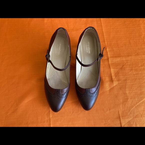 Two shades brown comfortable shoes for dancing size 7.5 - Picture 2 of 8